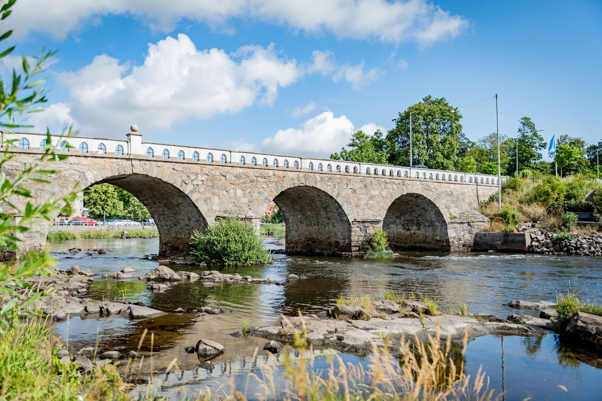 Tullbron